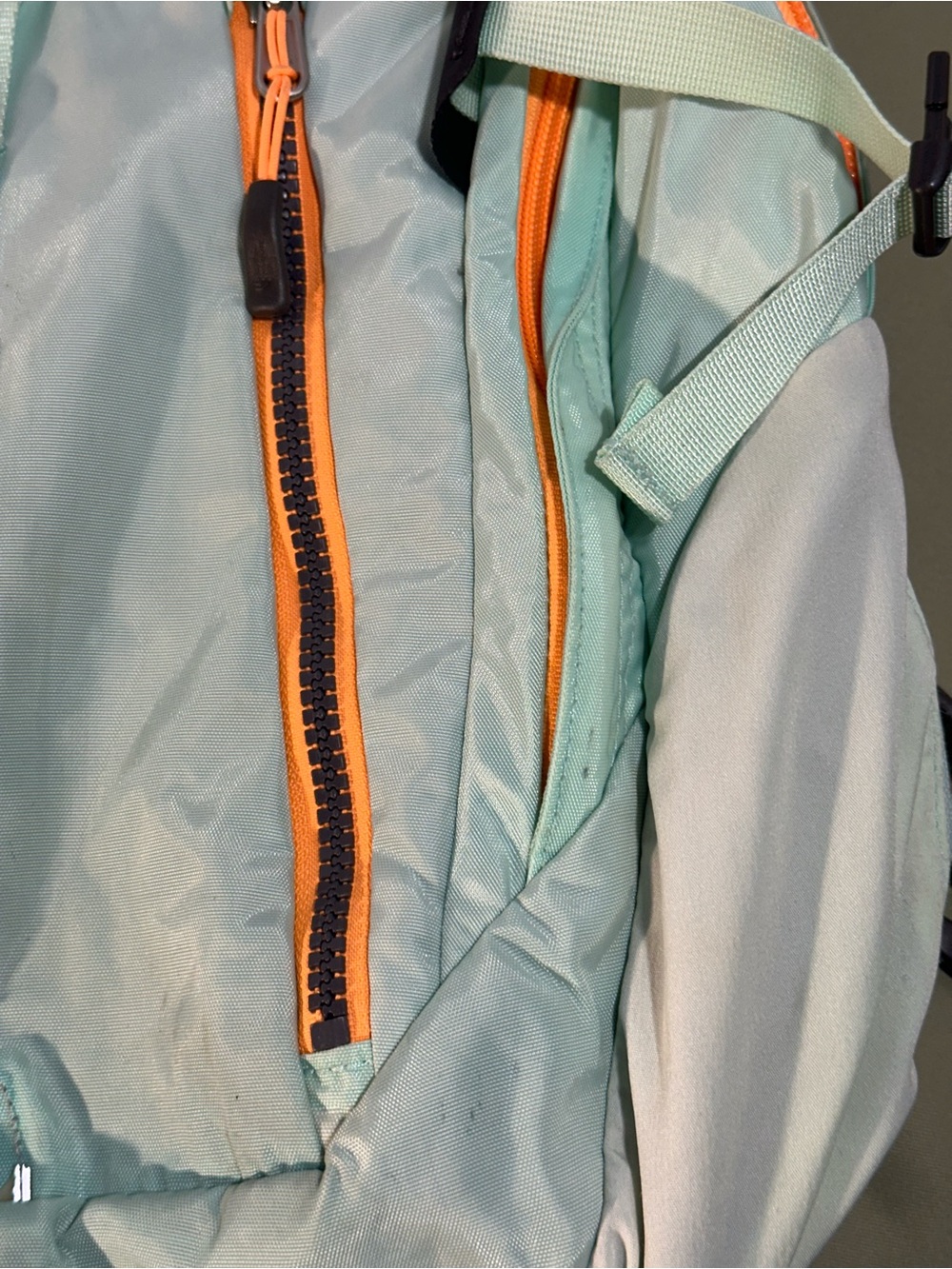 The North Face Surge II Backpack Mint Green Orange Laptop Bag - Picture 4 of 13